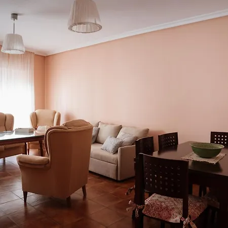 Casa de Férias Casa La Sinagoga De *